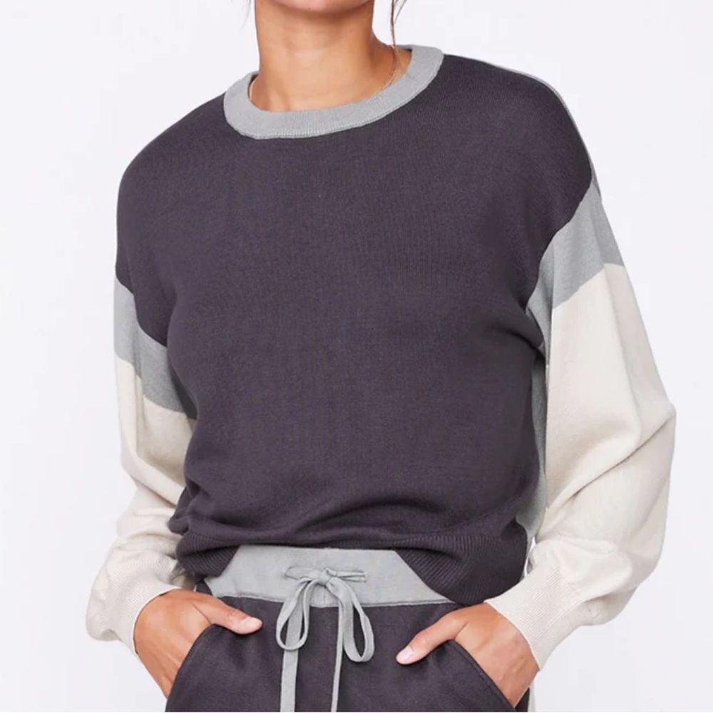 NWT Monrow Color Block Relaxed Sweater, XS